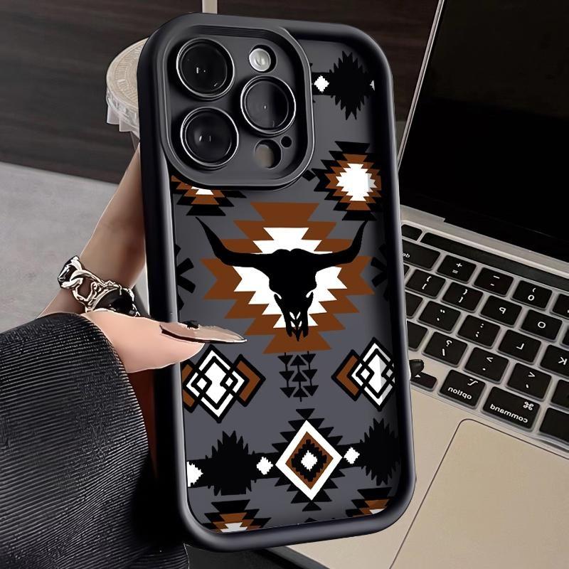Retro Western Cowboy Pattern TPU Phone Case for iPhone 15 16 14 Pro Max 13 12 11 XR XS Plus E Shockproof Full Camera Protection Durable Slim Silicone Cover Smartphone Casing