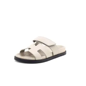 Pre-owned Hermes Women's Chypre Sandals Leather by Rebag