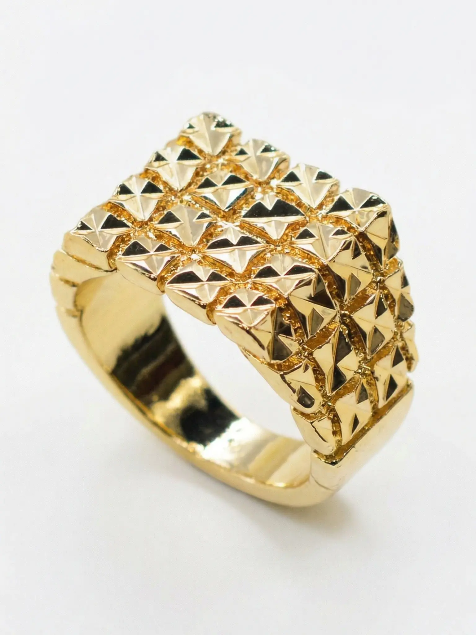 14k Pyramid Rivet Ring, Geometric Design Ring, Chunky Statement Ring, Unisex Hip Hop Heavy Metal Style, Party Streetwear Jewelry, Unique Fashion Accessory, Fashion Rings