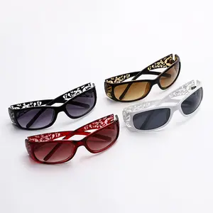 Women's 2026 Floral Hollow Wrap Sunglasses - Retro Boho Carved Frame, UV400 Gradient Shades, Vintage Fashion Eyewear