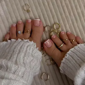 24pcs French Nude Toe Nails, Square Edge, Includes Jelly Glue & File, Perfect for Festivals, Daily Wear, School, Office, Party, Nails Press Ons, Press On Toenails, Diy Nails