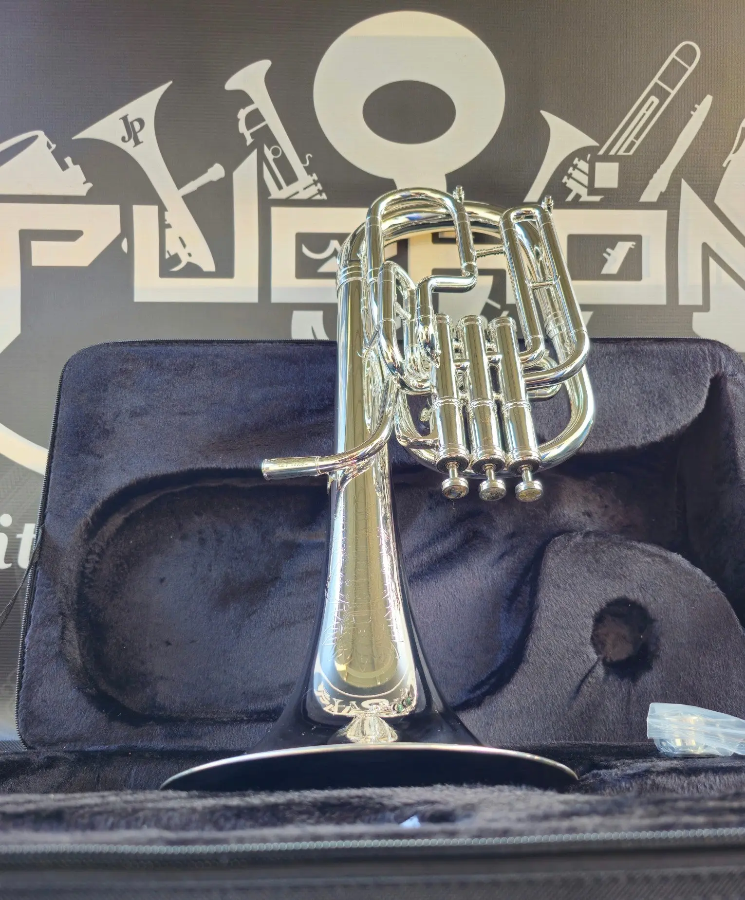 JP Solario Pakal 421 Silver Plated Eb Alto Horn - (8.50" Big Bell)