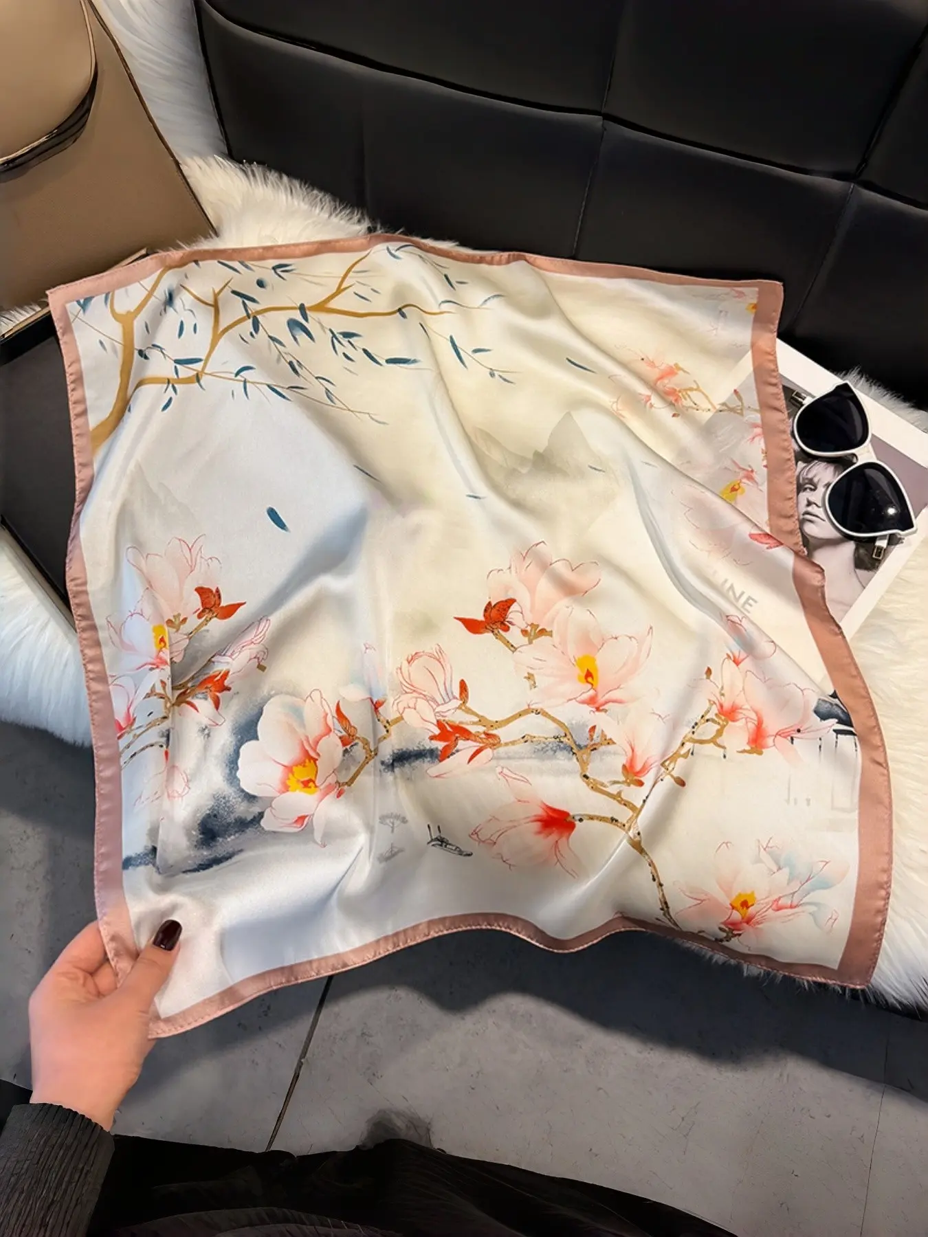 Elegant Cotton Linen Scarf with Leaf Print, Dual-Sided Design, Versatile Head Wrap, New Fashion Accessory, Perfect for All Occasions