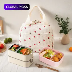 Cute Strawberry Pattern Insulated Lunch Bag, Large-Capacity Portable Cooler Tote for Women, Reusable Lunch Bag for Office, School, Picnic, Camping & Travel, Durable Lunch Bags, Insulated Lunchbox Cooler