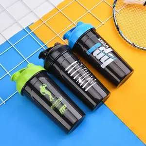 700ml Protein Powder Shaker Bottle - Large Capacity Plastic Mixing Cup for Bodybuilding, Camping, and Exercise