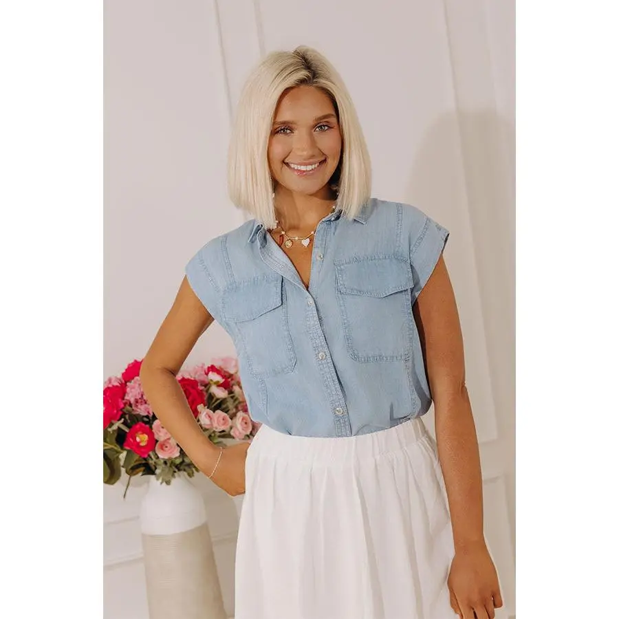 Casual Hangout Chambray Button Up Top in Light Wash