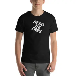Beso De Tres Unisex t-shirt