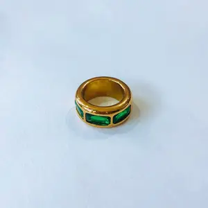 Vintage Gemstone Ring - Emerald Green