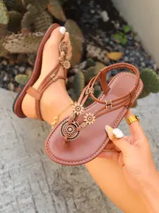 Women's Retro Boho Thong Sandals, Wooden Flower & Metal Carving Decor, Elastic Back Strap, Flat Sole, Versatile for Outings, Vacations & Commute