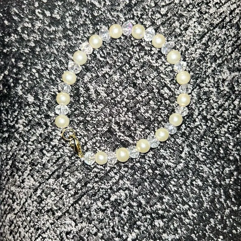 Akoya Pearls - Purity Wisdom Beauty New Beginnings Versatile Elegant Addition Symbolic Value Enhance Your Style