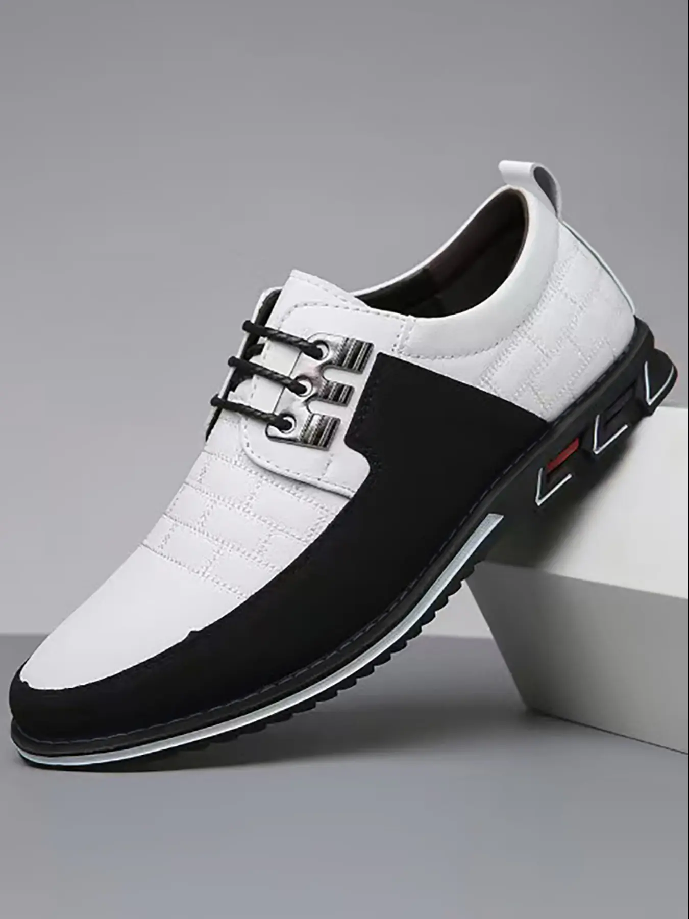 Men's Flat Business Casual Office Shoes, PU Leather, PVC Sole, Checked Pattern, Less Than Ankle Height, Narrow Fit, All Seasons