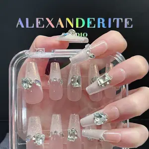 Alexandrite Studio Press On Nails --- Pink Shell