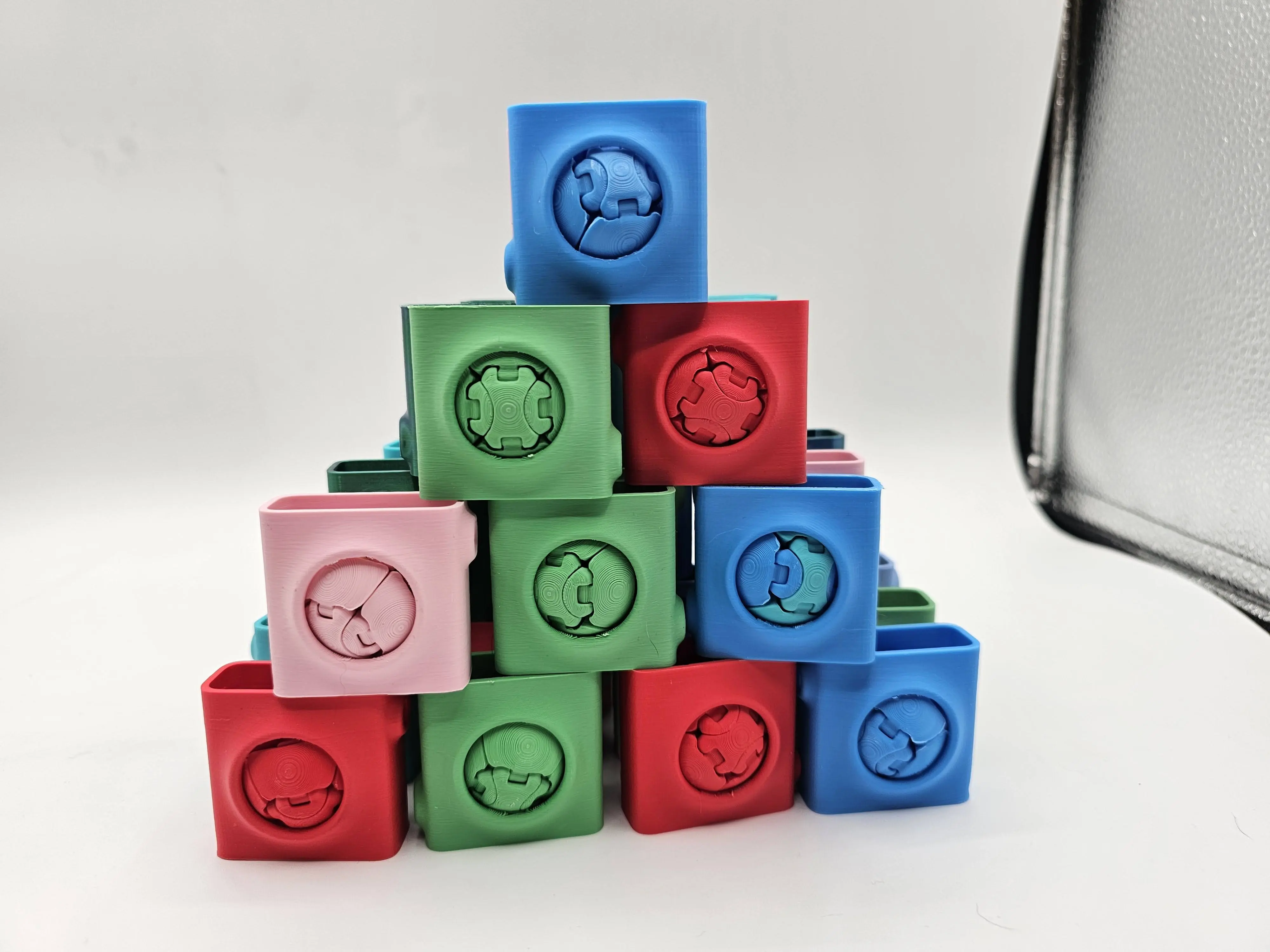 Zorble Decompression Squeeze Cube - Sensory Fidget Keychain, Stress Relief Block for Classic & Novelty Stress Relief Toys (Toys & Hobbies)