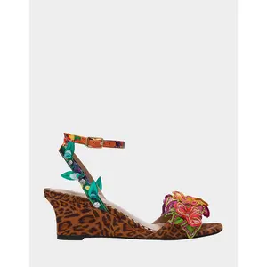 Betsey Johnson SPENSER LEOPARD MULTI