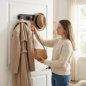 Rotating Suction Cup Wooden Hook – No Drill Wall Hanger for Coats, Bags & Keys (Heavy Duty)