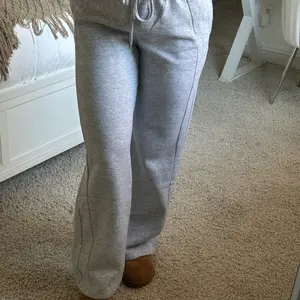 Scuba Wide Leg Sweatpants (grey)