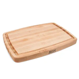 John Boos Maple Wood Edge Grain Reversible Oval Cutting Board, 20" x 14" x 1.5"