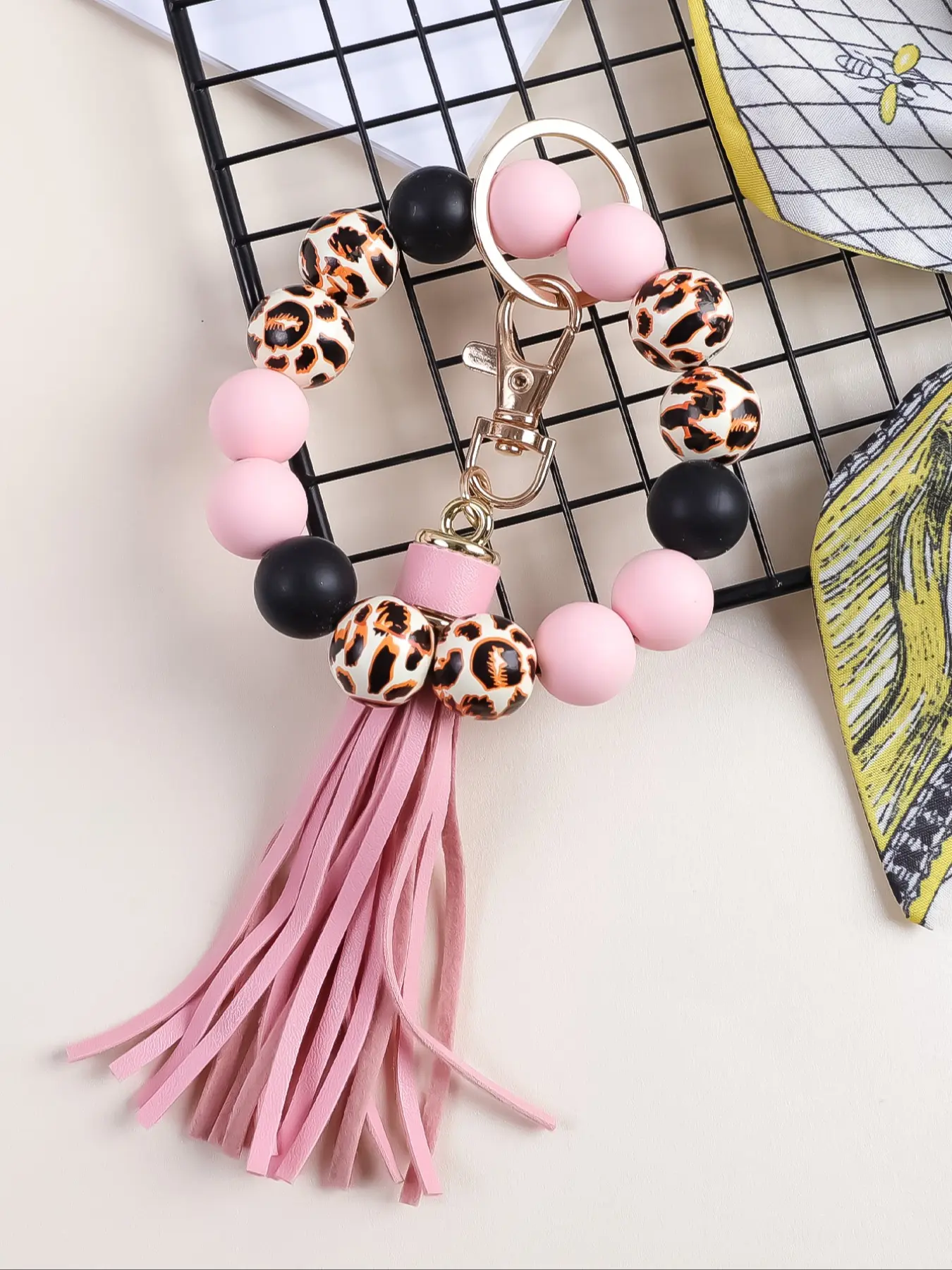Fashion Leopard Print Beaded Bracelet Keychain, DIY Silicone Name Charm, Women's Ring Key Chain, Bag Car Accessory, Keychain For Bags, Stylish Keyring, Perfect Mother's Day Gift, Trendy Cute Keychain