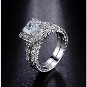 Vintage 2 Piece Simulated Diamond Wedding Ring Set Engagement Jewelry for Bride Valentine's Day Gift