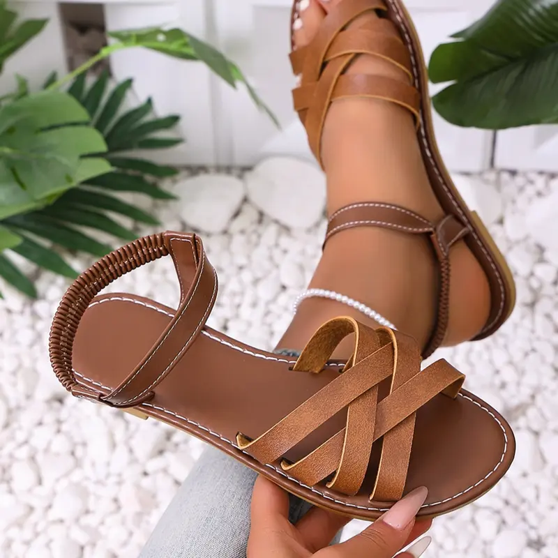 New Fashion Plus Size Comfortable Casual Lightweight Beach Flat PU Leather Sandals, Versatile Summer Vacation Footwear for Women, Fashionable Flat Sandals