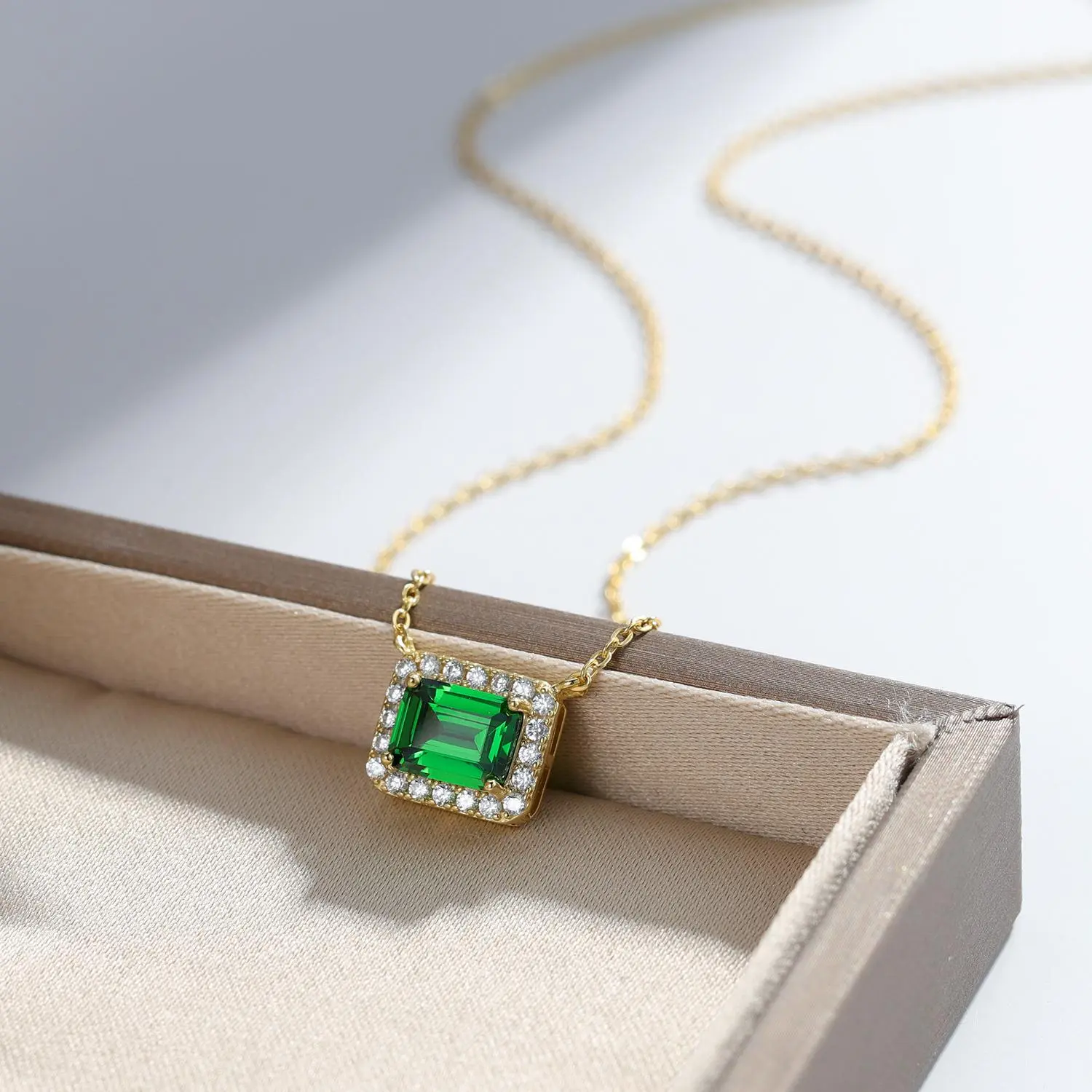 Baguette Emerald Necklace Emerald Necklace In 925 Sterling Silver Emerald Necklace for Her Gifts for Wife Women Vintage Jewelry