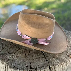 WESTERN FELT FEDORA HAT TAN WITH PINK BAND Elegant Distinctive Accessory for Casual Outfit