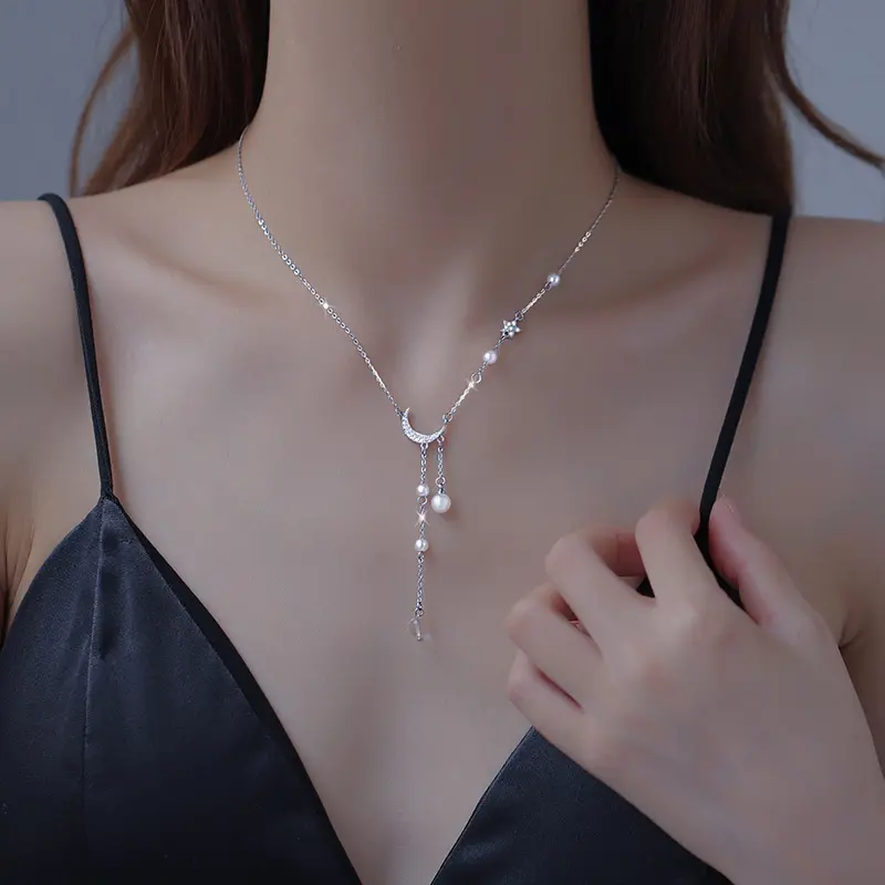 Women's Moonlit Pearl Teardrop Necklace - Adjustable Alloy Metal Chain, Luxury Pendants with Pearls & Gems, Formal Event Accessory for Moonlit Romantic Elegance, A Pearl Necklace, Dainty Pearl Necklaces & Pendants