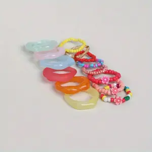 7 random Pc Colorful Acrylic Rings For Women, Beach Vacation Style, Assorted Chunky Transparent And Beaded Fashion Jewelry, Summer Accessory