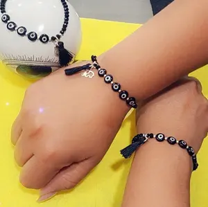 Pulsera ojo turco obscuro.Dark color evil eye bracelet.