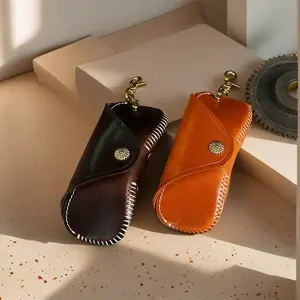 The First Layer Of Cowhide Leather Glasses Case Nearsighted Glasses Sunglasses Men And Women Portable Lanyard Storage Box Tanned