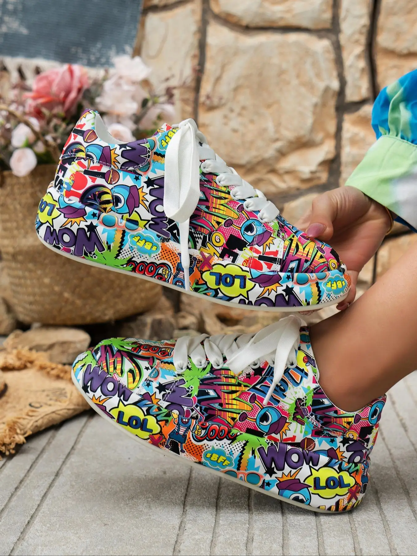 Women's Fashionable Random Graphic Print Lace Up Sneakers, Casual Comfortable Round Toe Sports Shoes, Female All-match Basic Shoes Trending Sneakers S