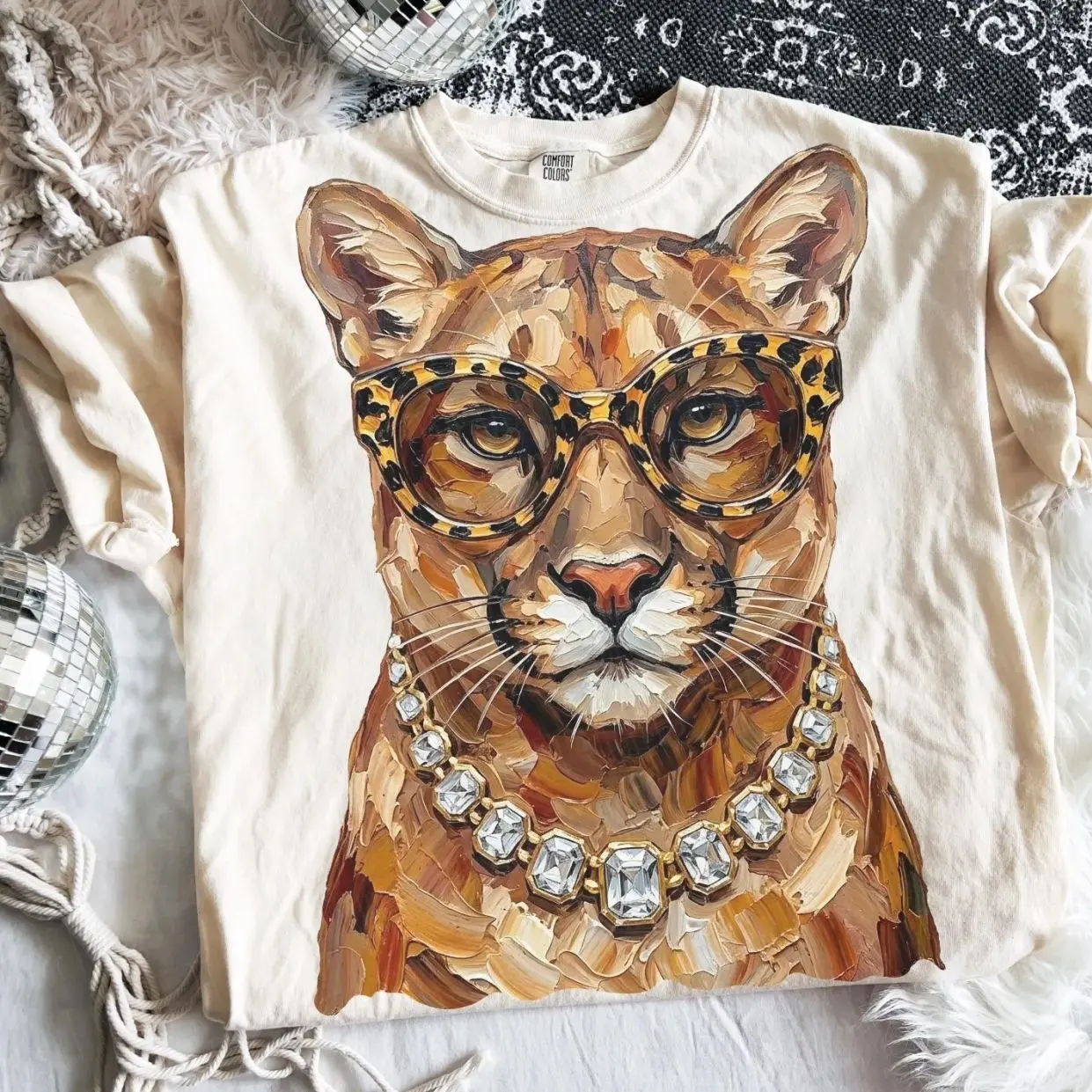 Glam Cougar T-Shirt Leopard Print Big Cat Graphic Preppy Animal Tee G