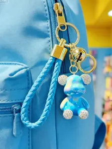 Bear Pendant Keychain with Handmade Rhinestones, Stylish Keyring, Luxury Minimalist Style, Perfect for Men Women Kids, Bag Charm Car Key Chain Phone Strap, Keychain Attachment