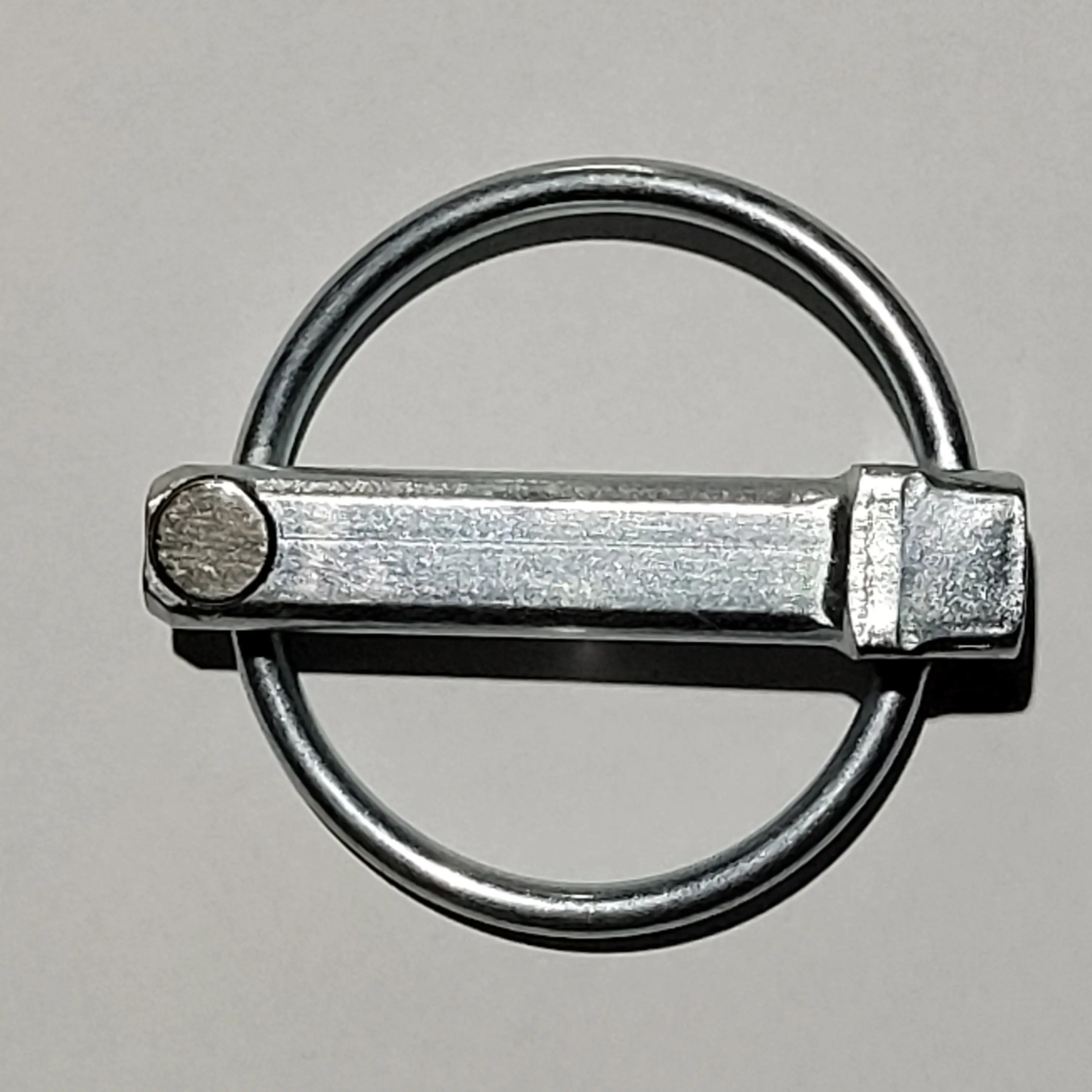 Magnetic Lynch Pin