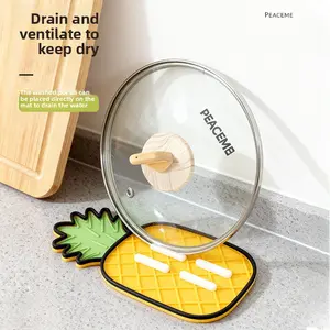 Kitchen countertop stove pot cover storage mat, non-slip mat, household organizer, cartoon multifunctional heat-insulating and draining mat