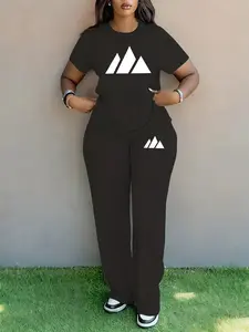Women's Plus Size Spring Summer Fashion Print Round Neck Short Sleeve Fitted T-Shirt & Wide Leg Pants Two-Piece Set, Casual Pocket Design