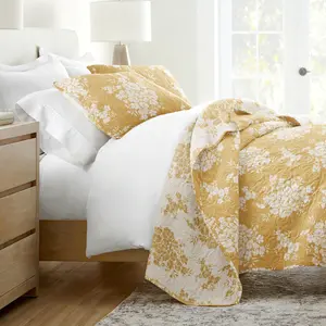 Distressed Bouquet Reversible Quilted Coverlet Set Distressed Bouquet Reversible Quilted Coverlet Set