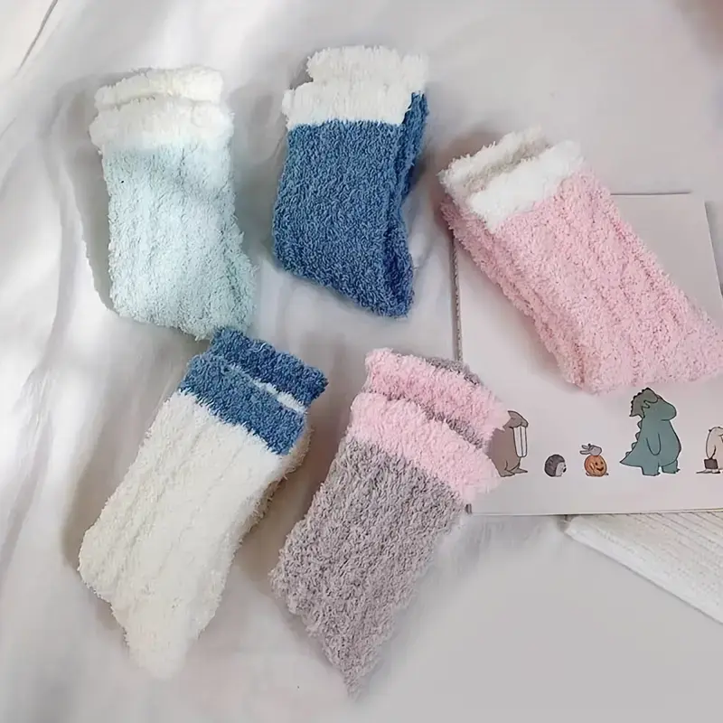 8 pairs 8-Pair Coral Fleece Crew Socks: Warm & Cozy Fall/Winter Women's Socks for Casual Wear Womenswear  Fuzzy Lightweight Outfit Soft