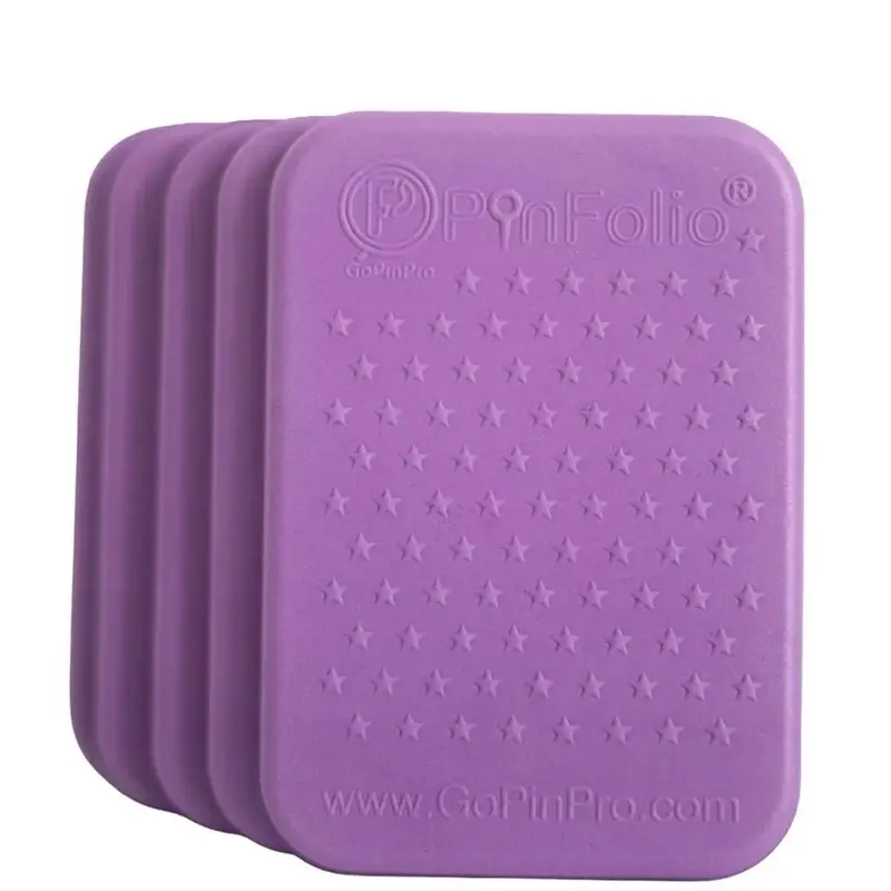 (1) Small Pin Board