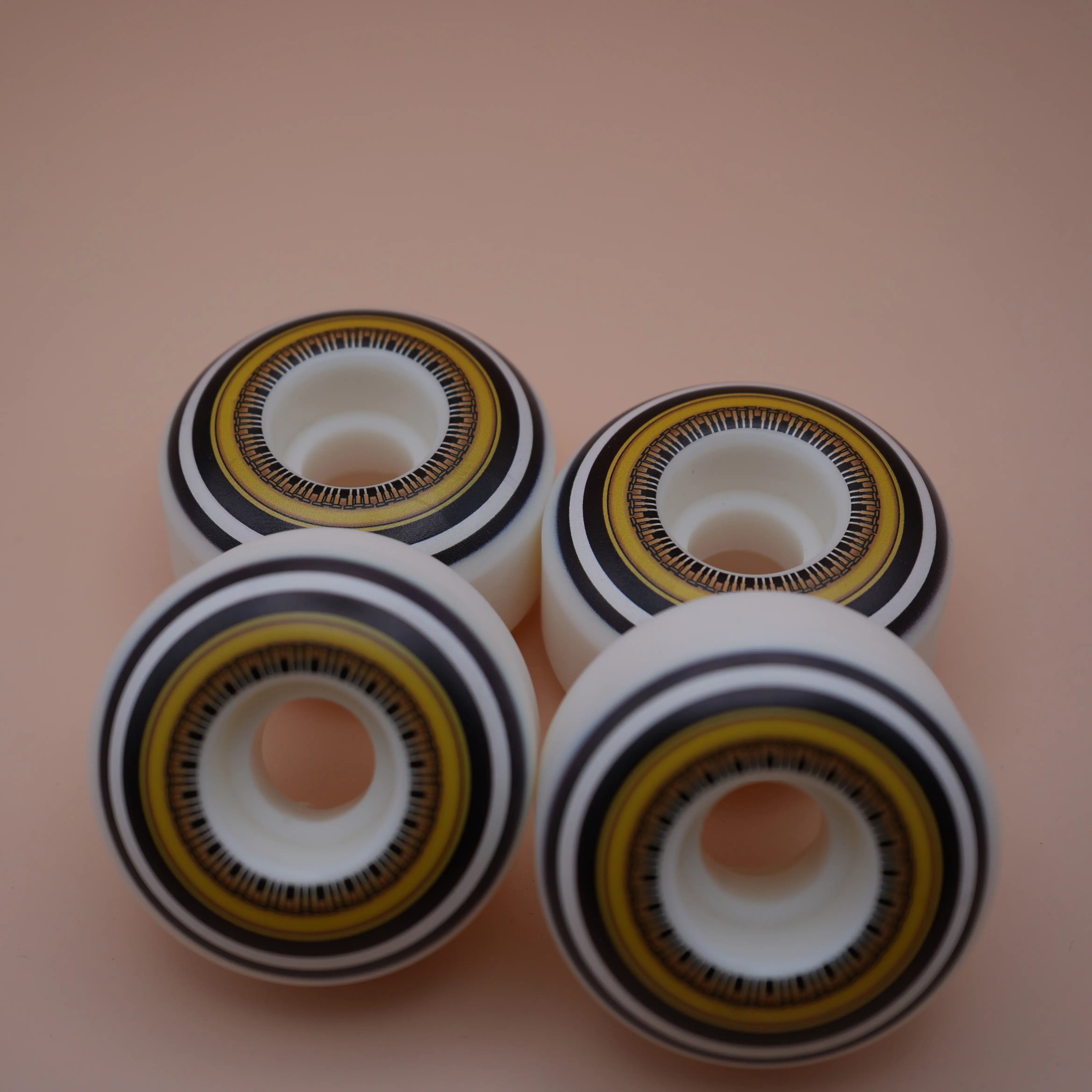 z roller skateboard trucks - TikTok Shop
