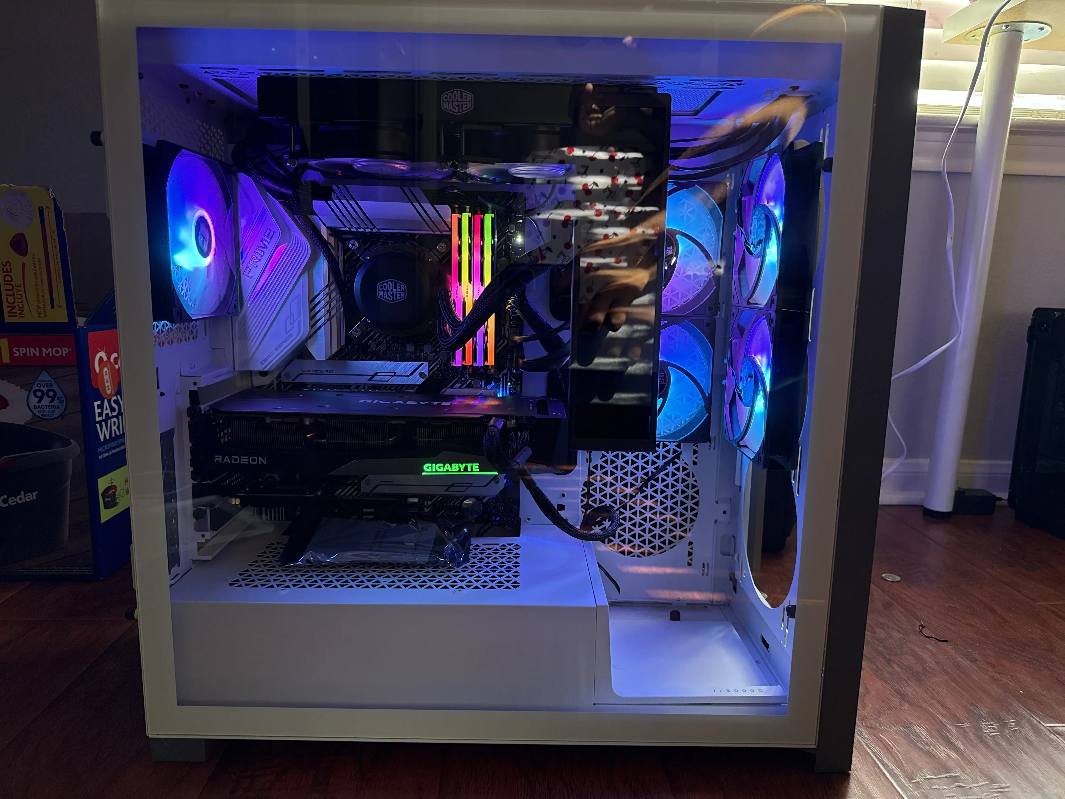 Kevbuilds Custom Gaming PC with Intel Core i7-11700K, AMD Radeon RX 6700 XT 12GB, 32GB DDR4 RAM, 600W PSU, White RGB Build for 1080p & 1440p Gaming