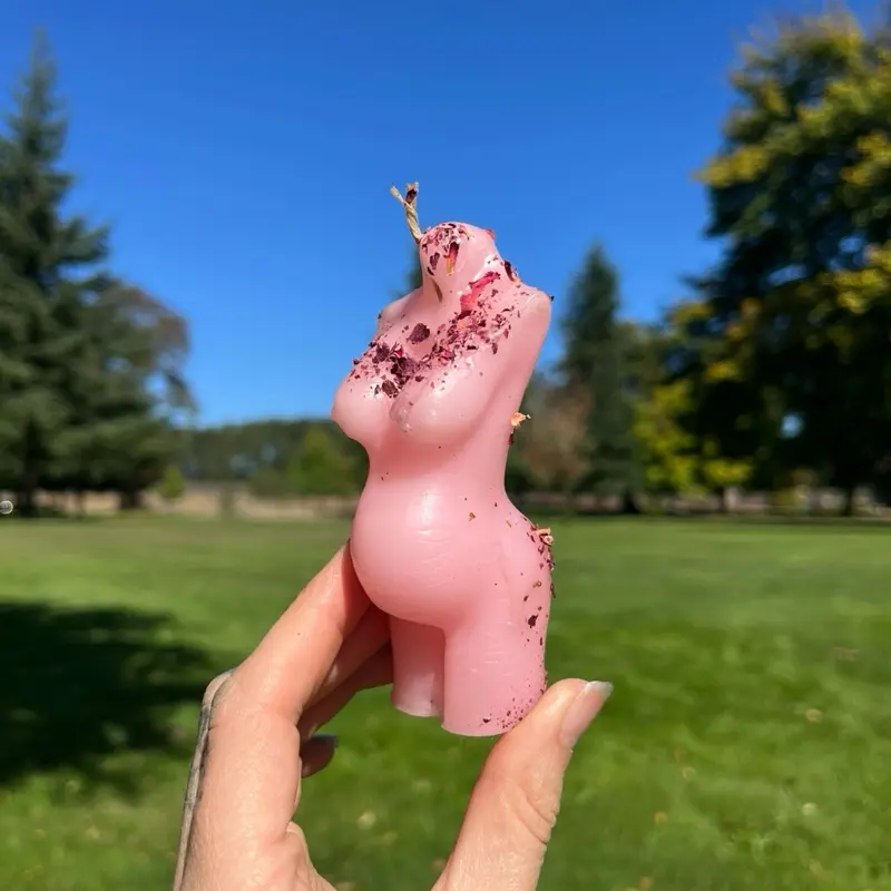 Divine&Prosper Pregnant Body Candle w/ Rose Petals Accents Made w/ 100% Pure Beeswax- Dopamine Decor