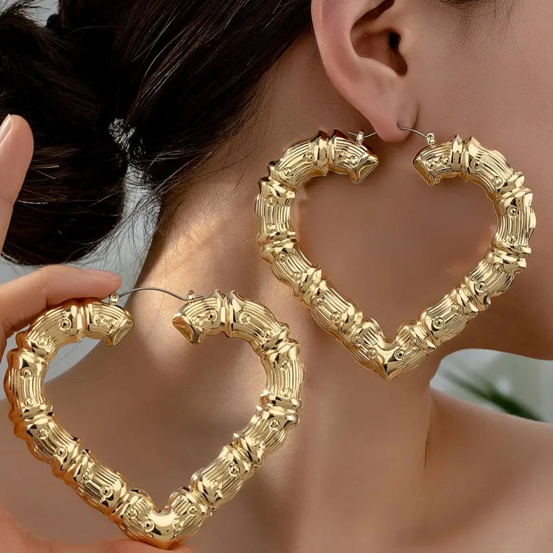 Mother's Day Gift Vintage Heart Design Hoop Earrings, Heart Shaped Earrings, Fashionable Jewelry for Women & Girls, Stylish Jewelry, Trendy All-match & Exquisite Jewelry for Birthday Gift