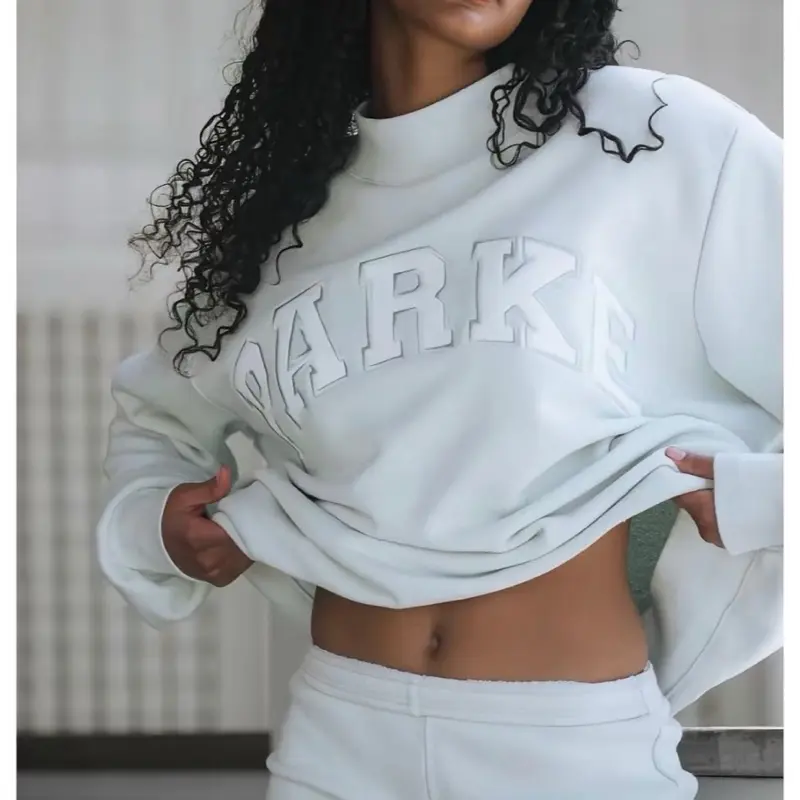 Parke Mockneck Sweatshirt - Soft and Cozy Crewneck Top for Everyday Wear