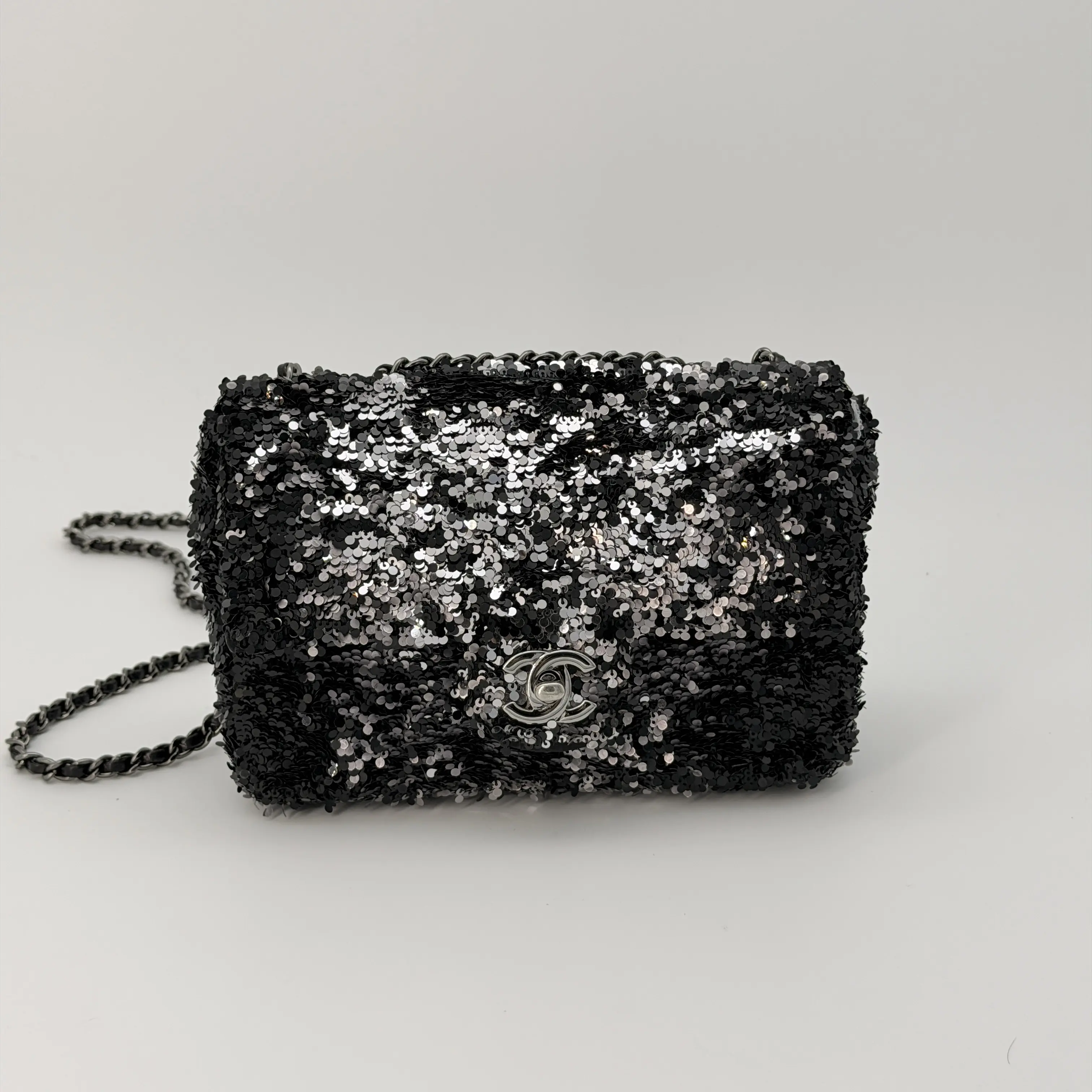 Pre-owned CHANEL sequin Crossbody Bags Chamel Multicolor Flap Crossbody Bag