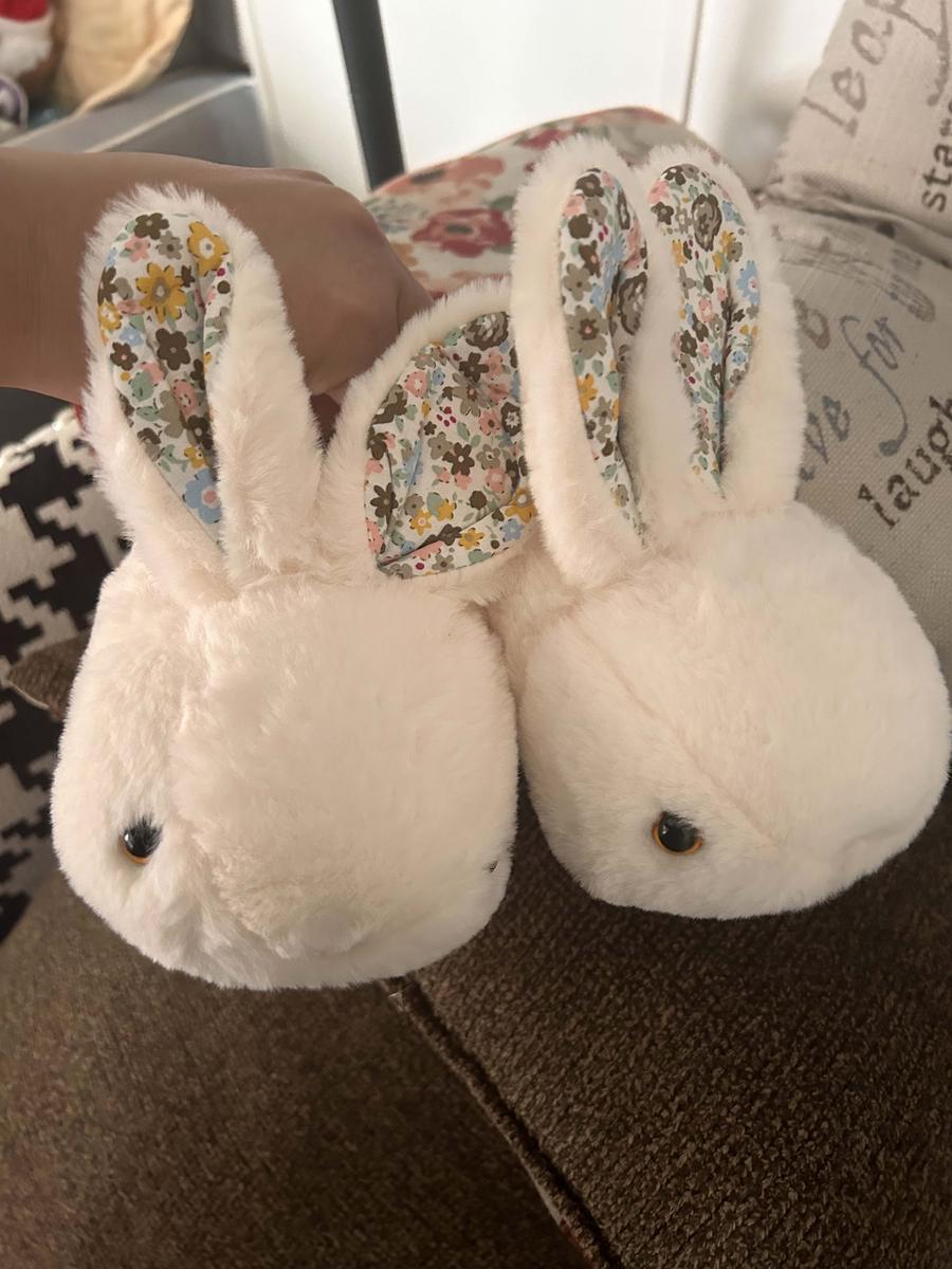 Item: White, 9.5-10 Little Kid