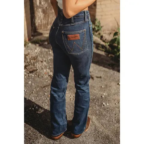 Wrangler Women's High-Waisted Flare Denim Bottom Pants - Autumn Indigo Wash, Stretch Cotton Spandex Blend (4% T-400) for Easy Moves, Pockets, Multi-Sizes (27x32,28x32,30x32,30x34,32x36) Jeans for Women Boot Cut Jeans
