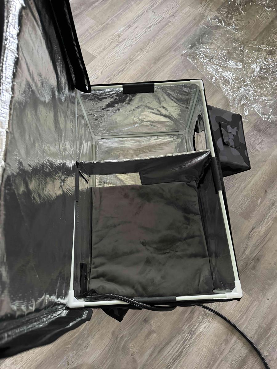 Item: Black camo, S(16.1*16.5*12.6in)