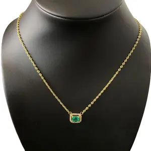 Cadena, dije con esmeralda colombiana y diamantes naturales