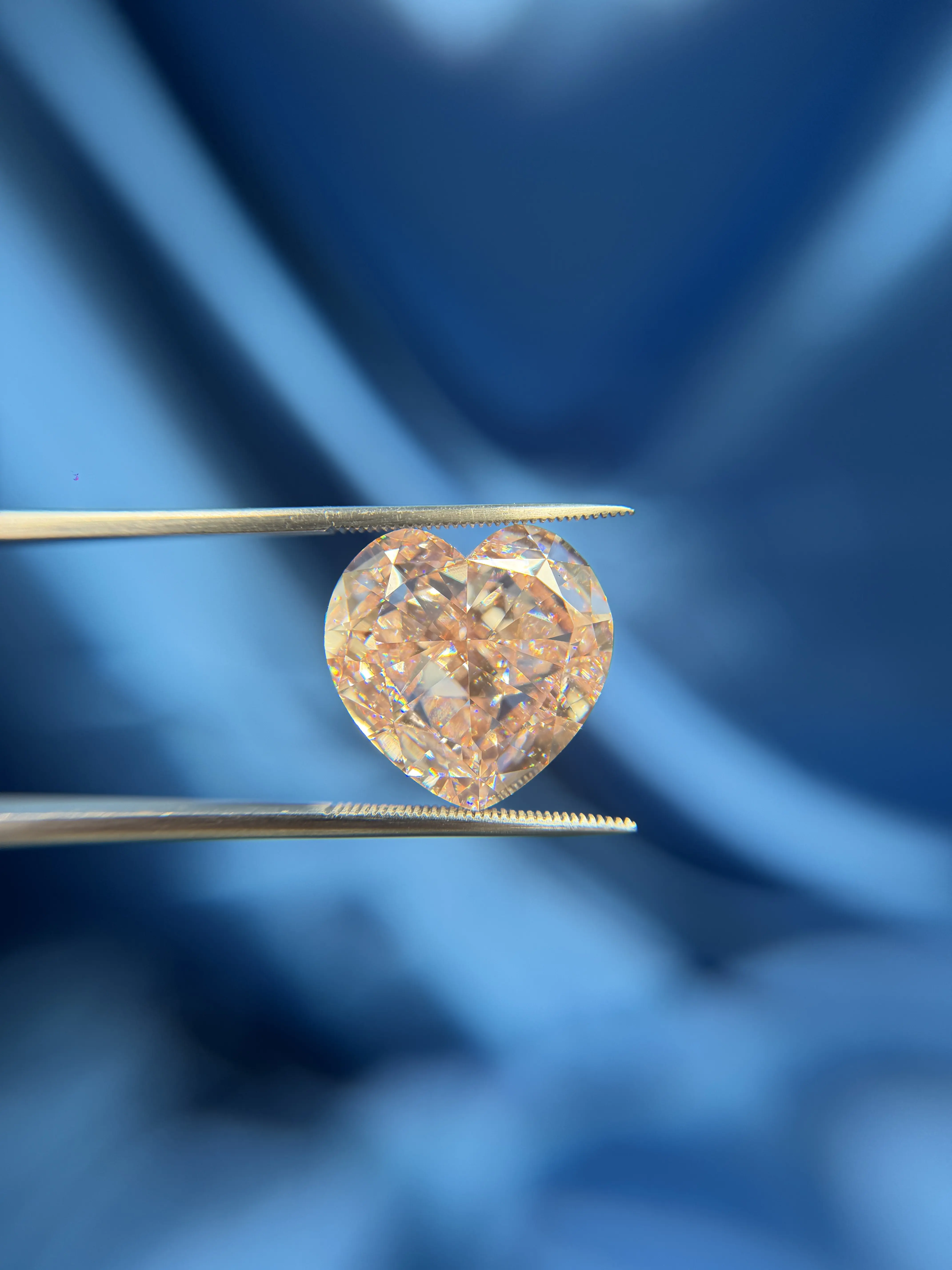 Lab Grown Diamond Heart Modified Brilliant, 23.16CT Fancy Intense Pink, VS1, IGI Certified